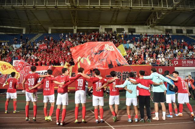 米兰14轮意甲被判5点球，与乌迪内斯并列最多