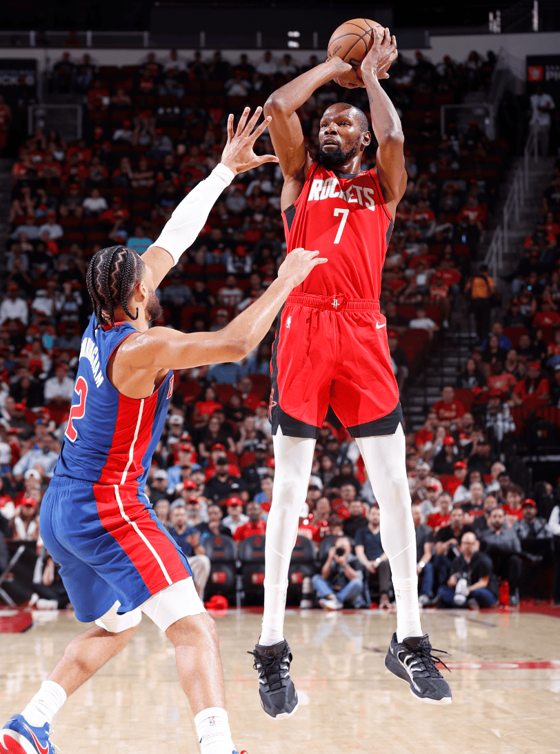 详解棒球规则中的弃权判罚对主场球票退款及商业合同的法律连锁反应