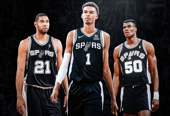 诺伊尔：乌尔比希一定会接替我的位置；我想慢慢考虑未来