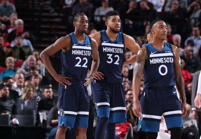 综合体育新闻实时更新平台 聚合足球篮球网球等多项目资讯