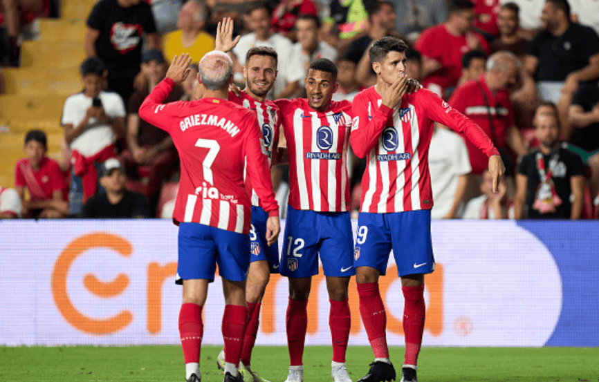 天空记者：国米在努力签下坎塞洛，巴萨暂无进展