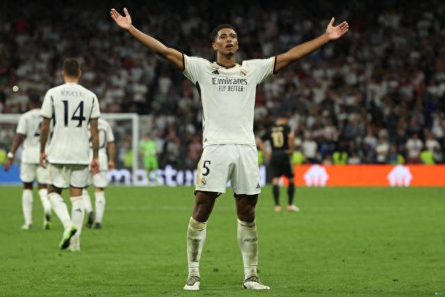 [图]世预赛-B费戴帽 葡萄牙9-1亚美尼亚