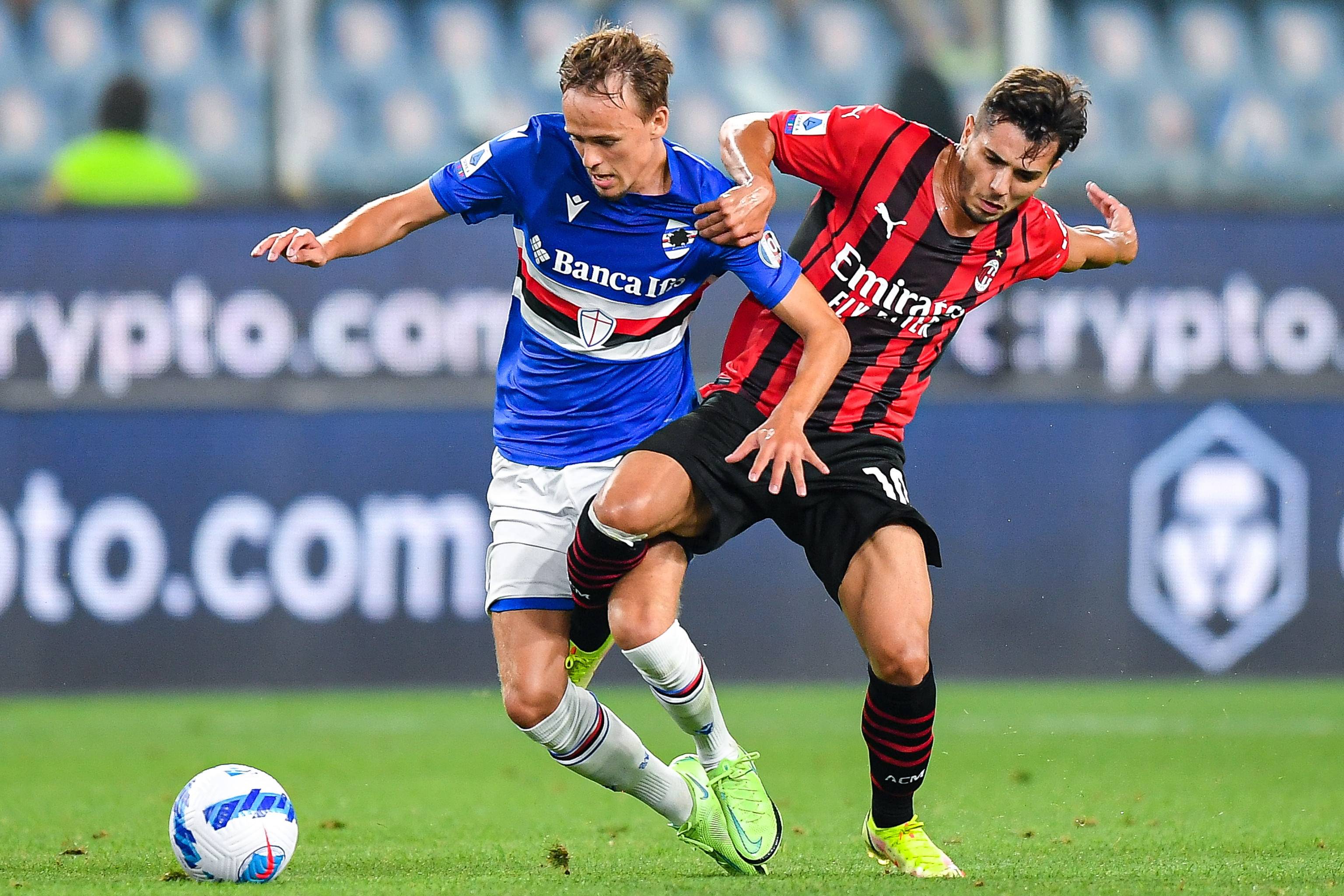 猛如虎！海港再领跑：外战1平2负霸气全无，中超两连胜红光满面