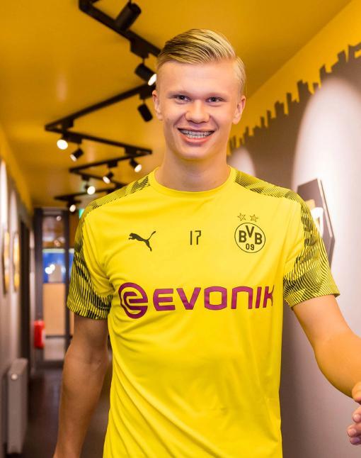 电竞比赛性别隔离现象引发讨论