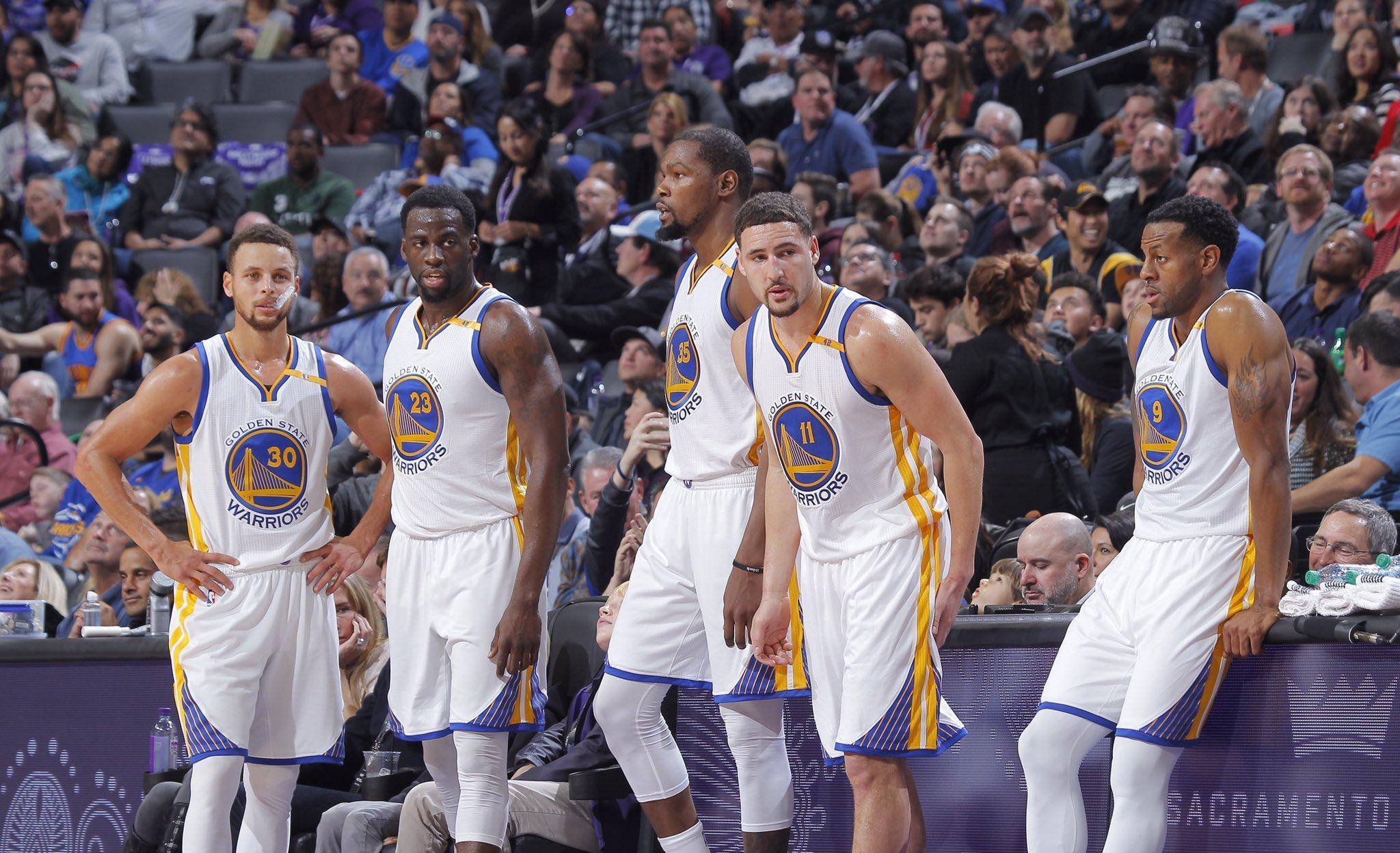 《光与影：33号远征队》再获年度！《时代》杂志评选