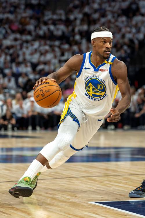 [NBA]乔治分球失误 克尼佩尔断球反击劈扣